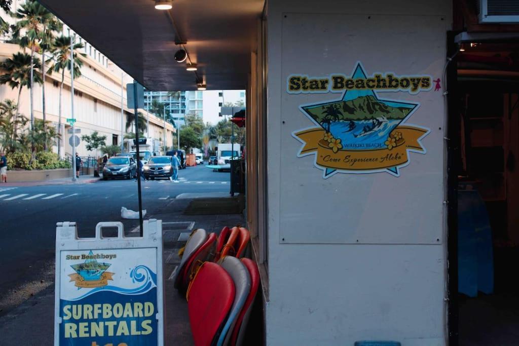 Seashore Waikiki Studio 1 Block From A Beach No Resort Fees Honolulu Bagian luar foto