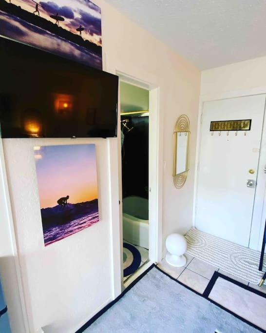 Seashore Waikiki Studio 1 Block From A Beach No Resort Fees Honolulu Bagian luar foto